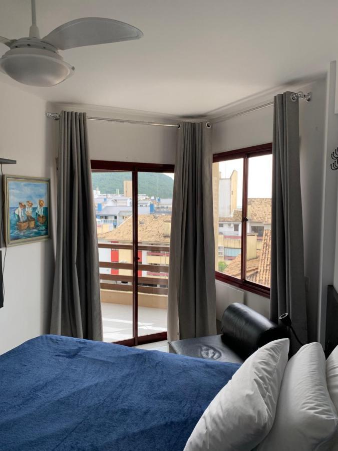 Apartamento Com Vista Do Mar Em Residencial Com Piscina Florianópolis Eksteriør bilde